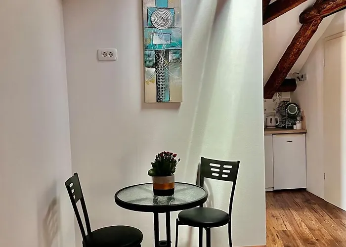 Center Apartmán *